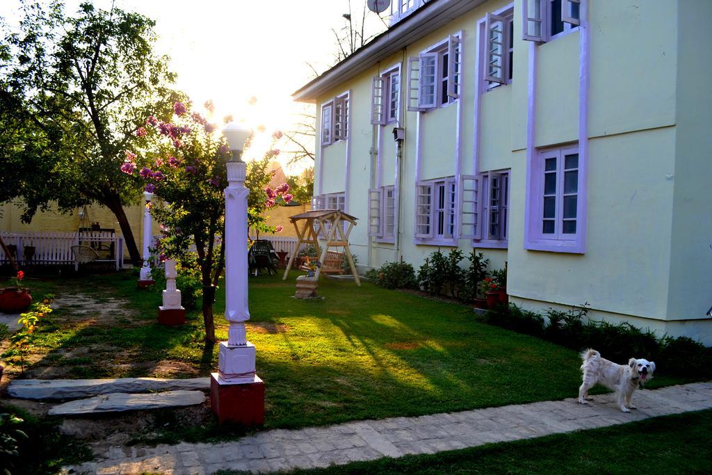 Dove Cottage Srinagar (Jammu and Kashmir) Exterior photo
