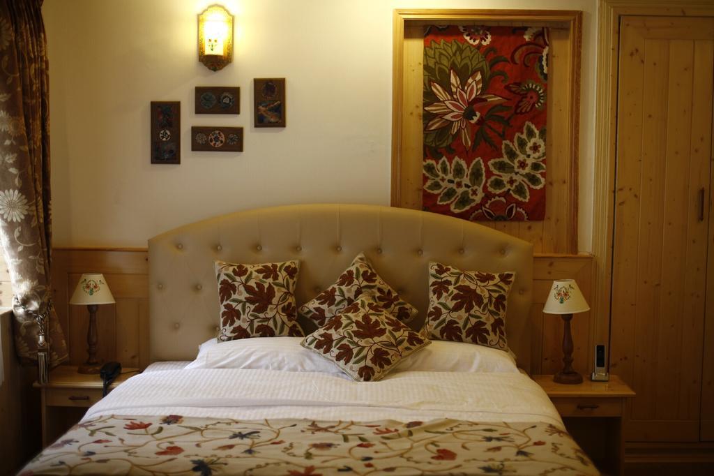 Dove Cottage Srinagar (Jammu and Kashmir) Exterior photo