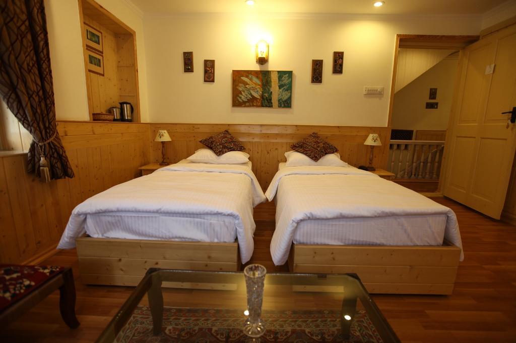 Dove Cottage Srinagar (Jammu and Kashmir) Exterior photo