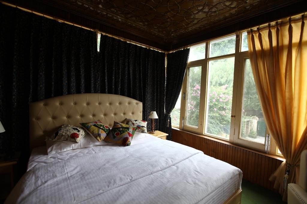Dove Cottage Srinagar (Jammu and Kashmir) Exterior photo
